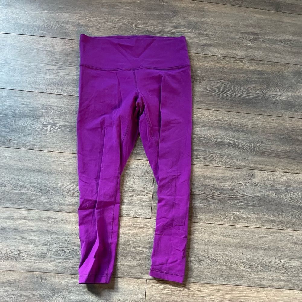 Lululemon LUON Wunder Under High Rise sz 10 Fuschia